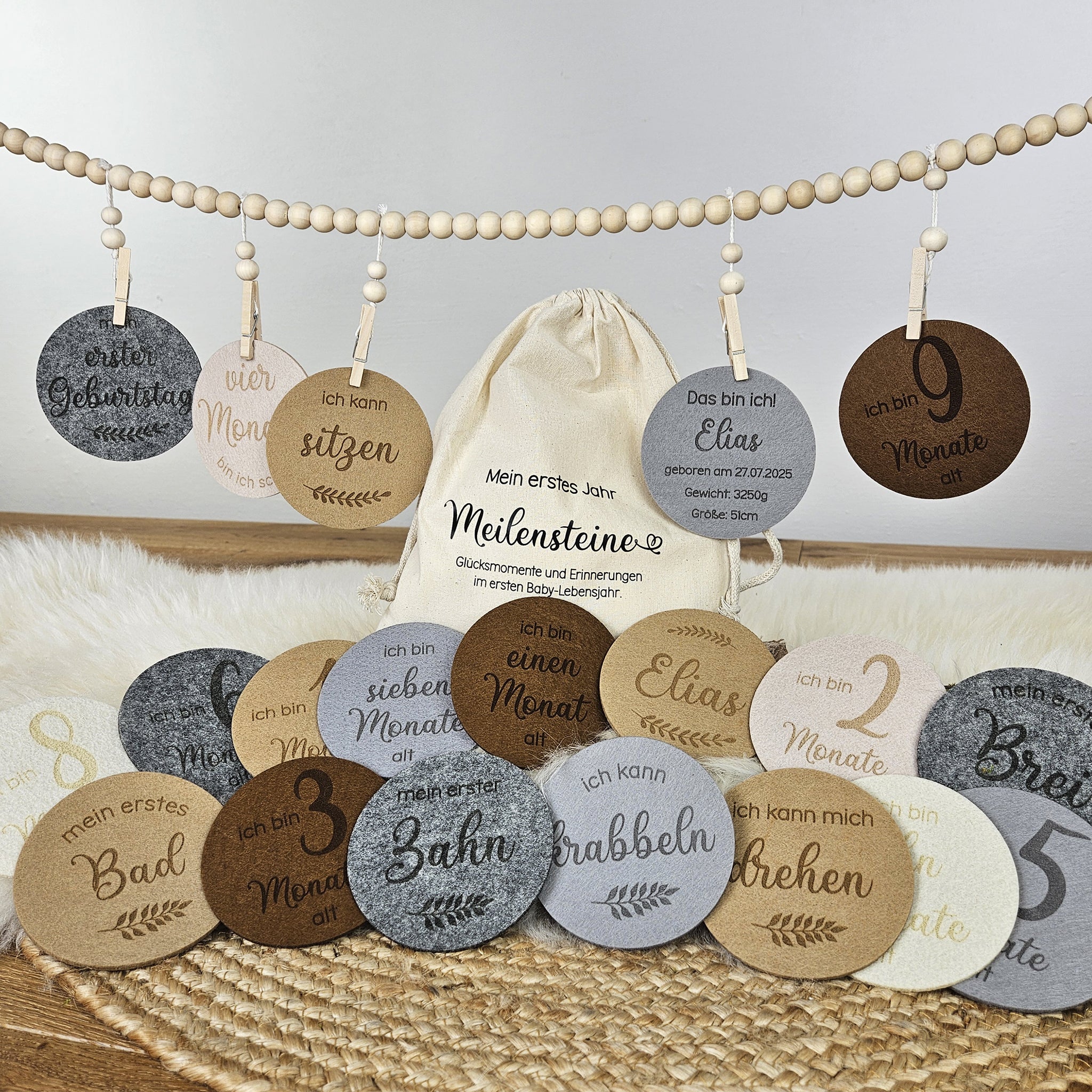 Personalisierte Baby Meilensteine aus Filz, Geschenk zur Geburt etc.