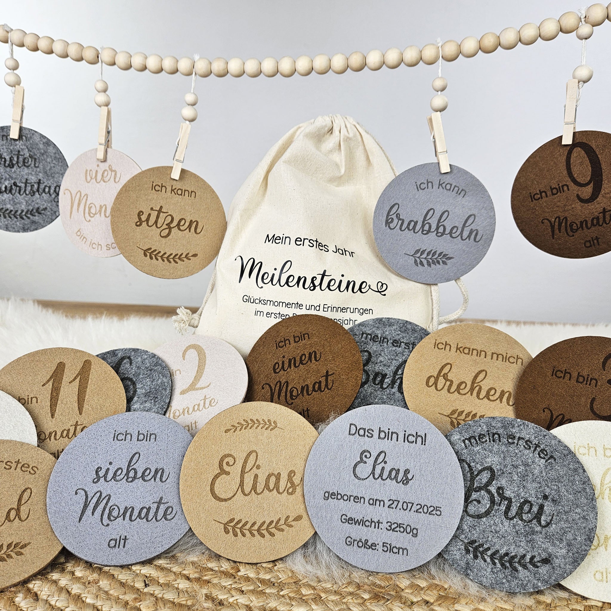 Personalisierte Baby Meilensteine aus Filz, Geschenk zur Geburt etc.