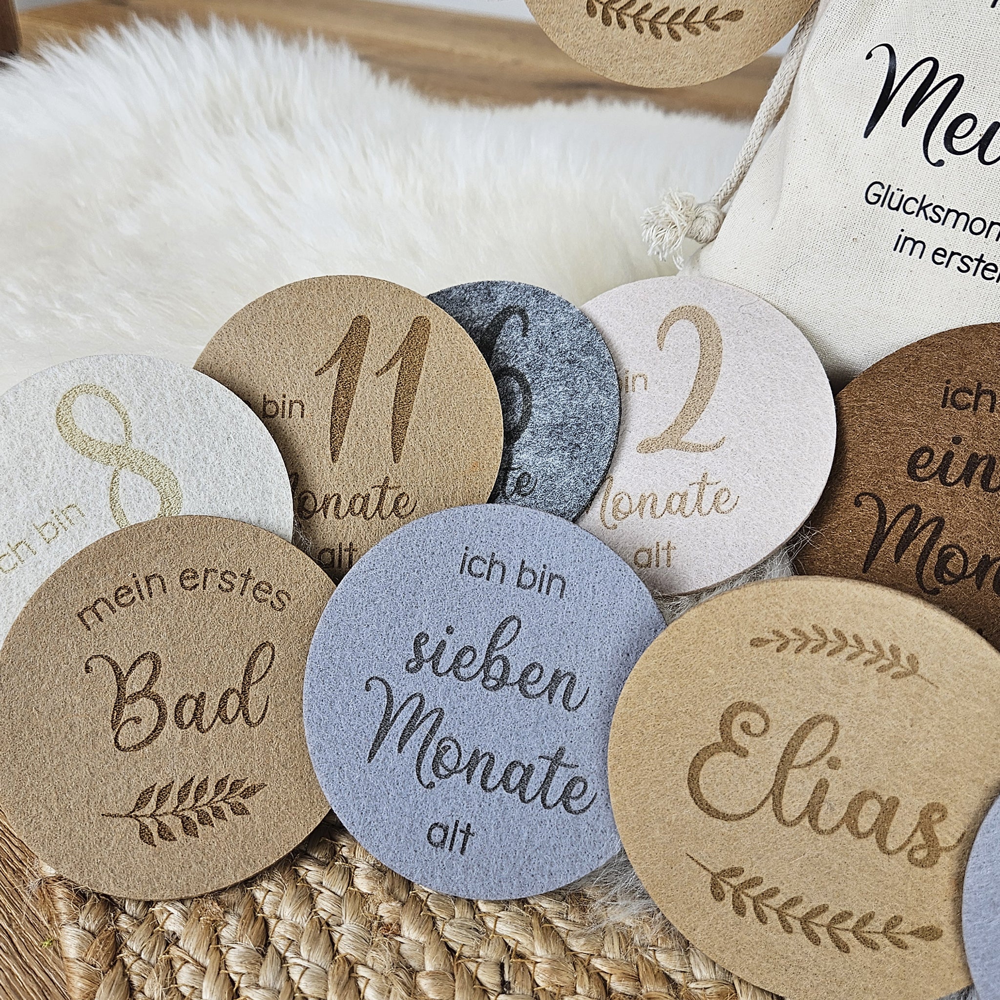 Personalisierte Baby Meilensteine aus Filz, Geschenk zur Geburt etc.