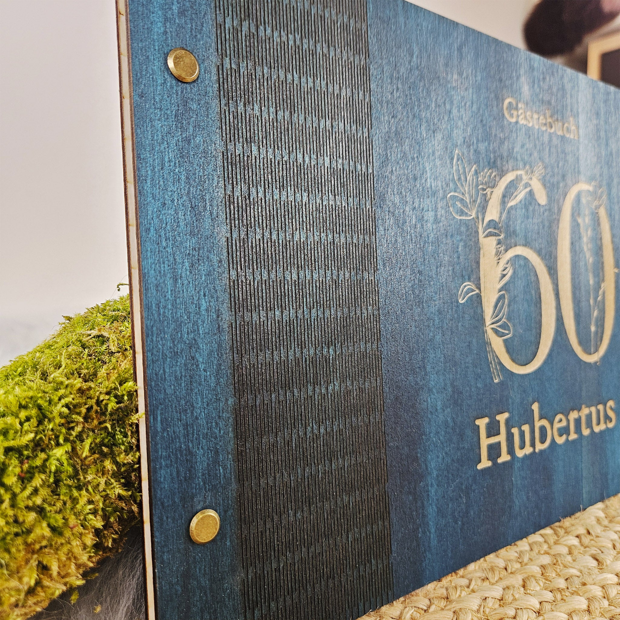 Personalisiertes Holz-Gästebuch Geburtstag, Farbwahl, Motiv "große Zahl", Holzbuch