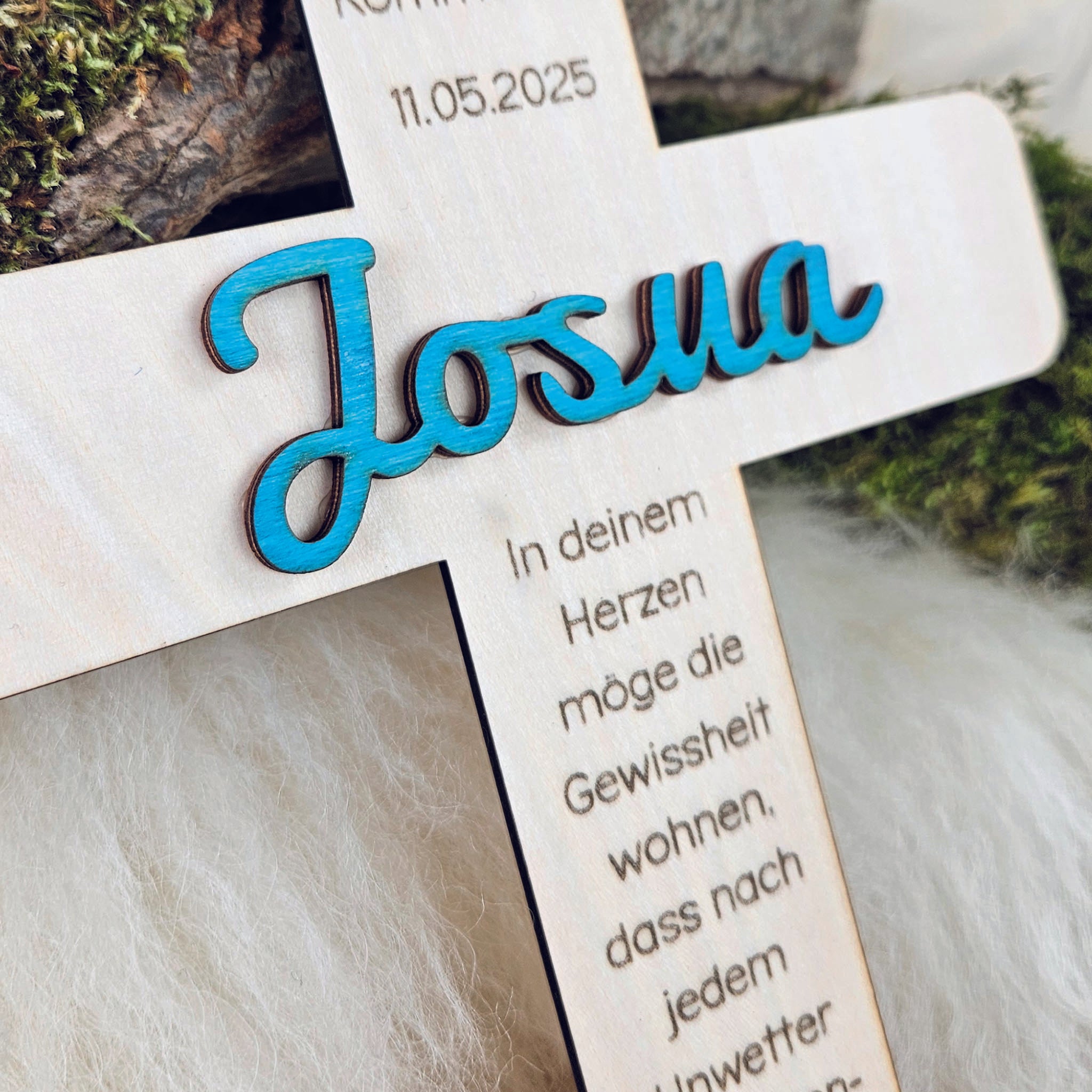 Personalisiertes Kreuz zu Taufe, Segnung - 3D Holzkreuz mit Namen (türkis) &amp; Wunschspruch