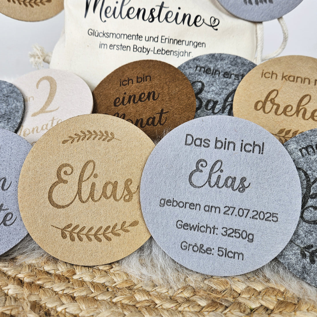 Personalisierte Baby Meilensteine aus Filz, Geschenk zur Geburt etc.