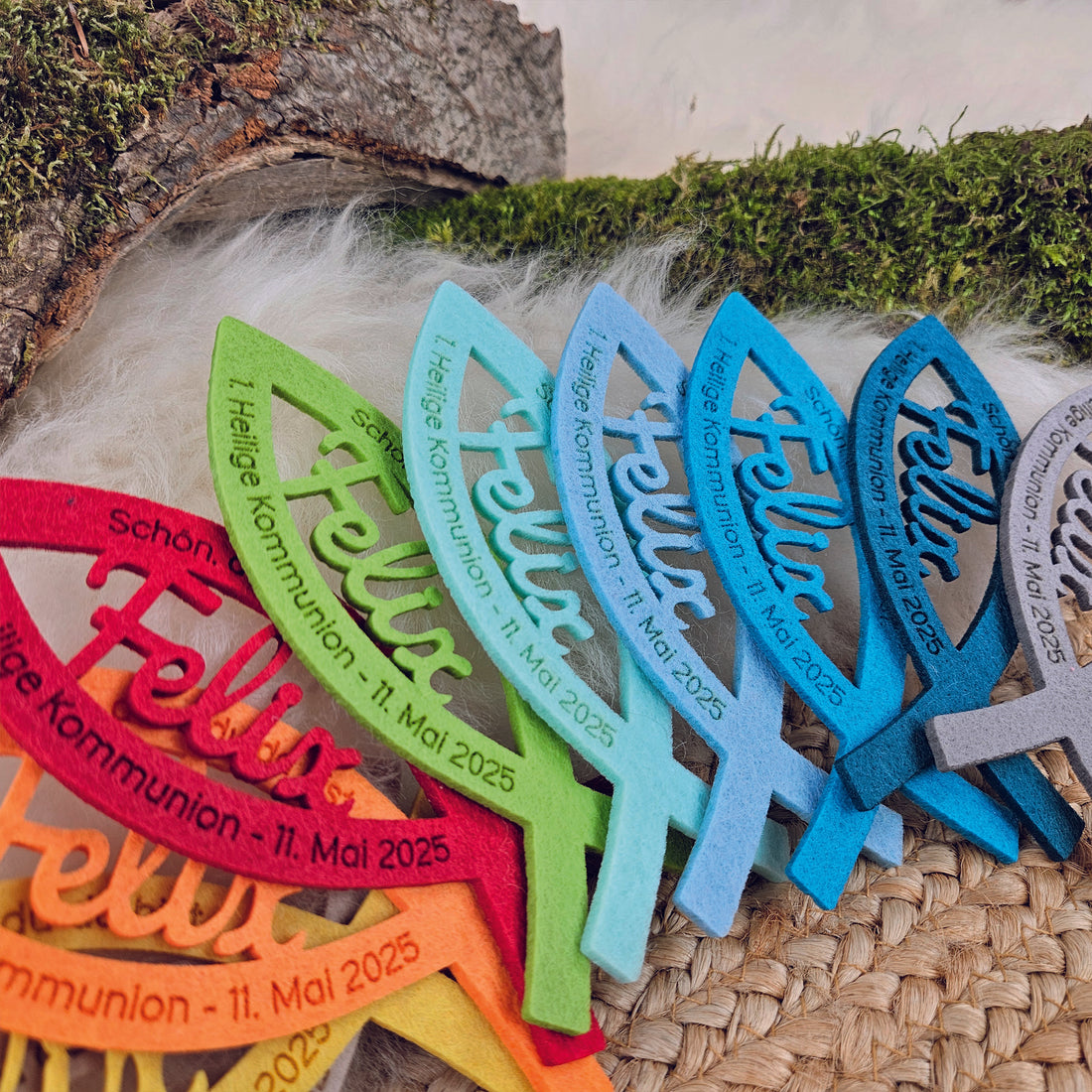 Personalisierte Tischdeko &quot;große Fische&quot; Regenbogenfarben (ohne rosa) für Kommunion, Taufe, Konfirmation, Segnung