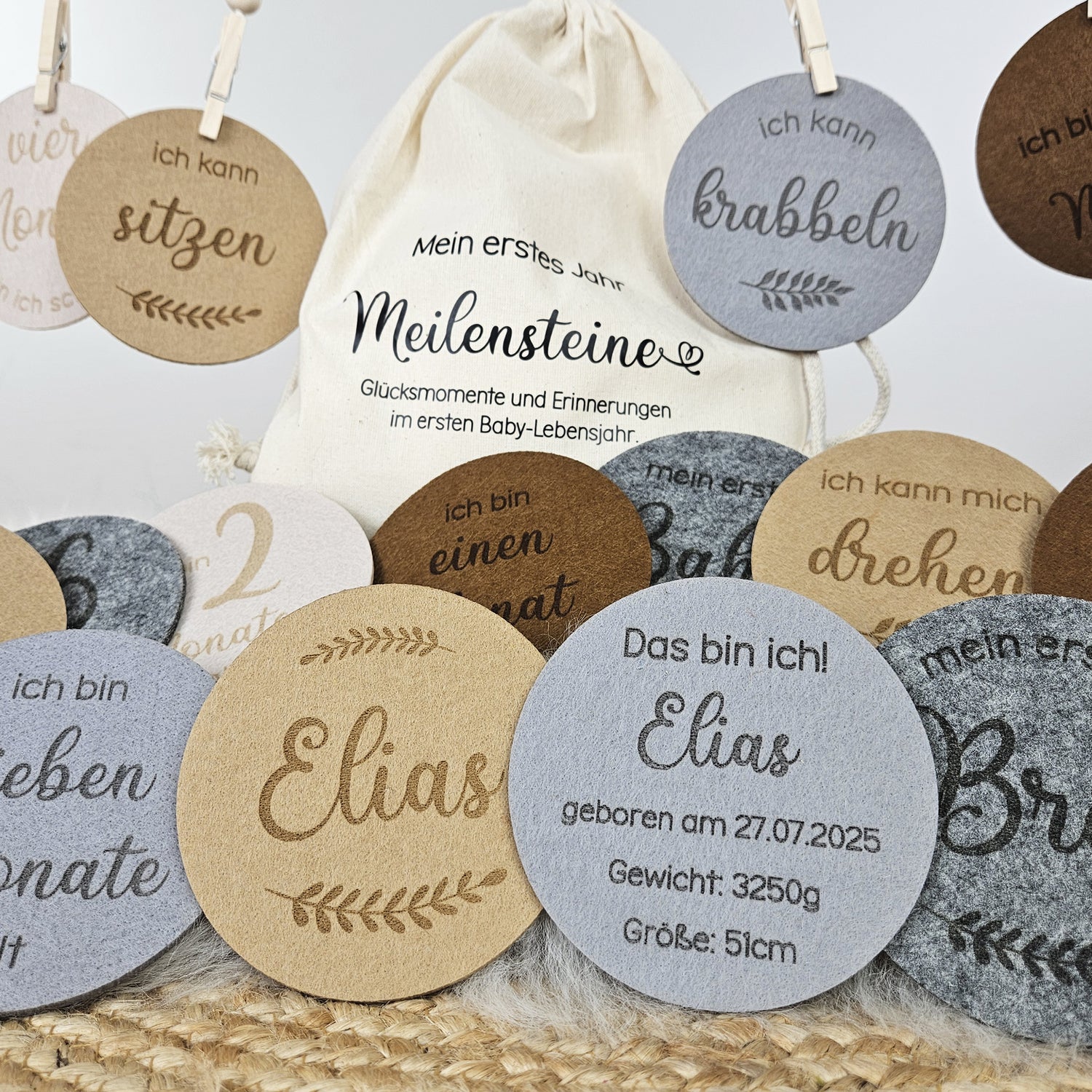 Personalisierte Baby Meilensteine aus Filz, Geschenk zur Geburt etc.