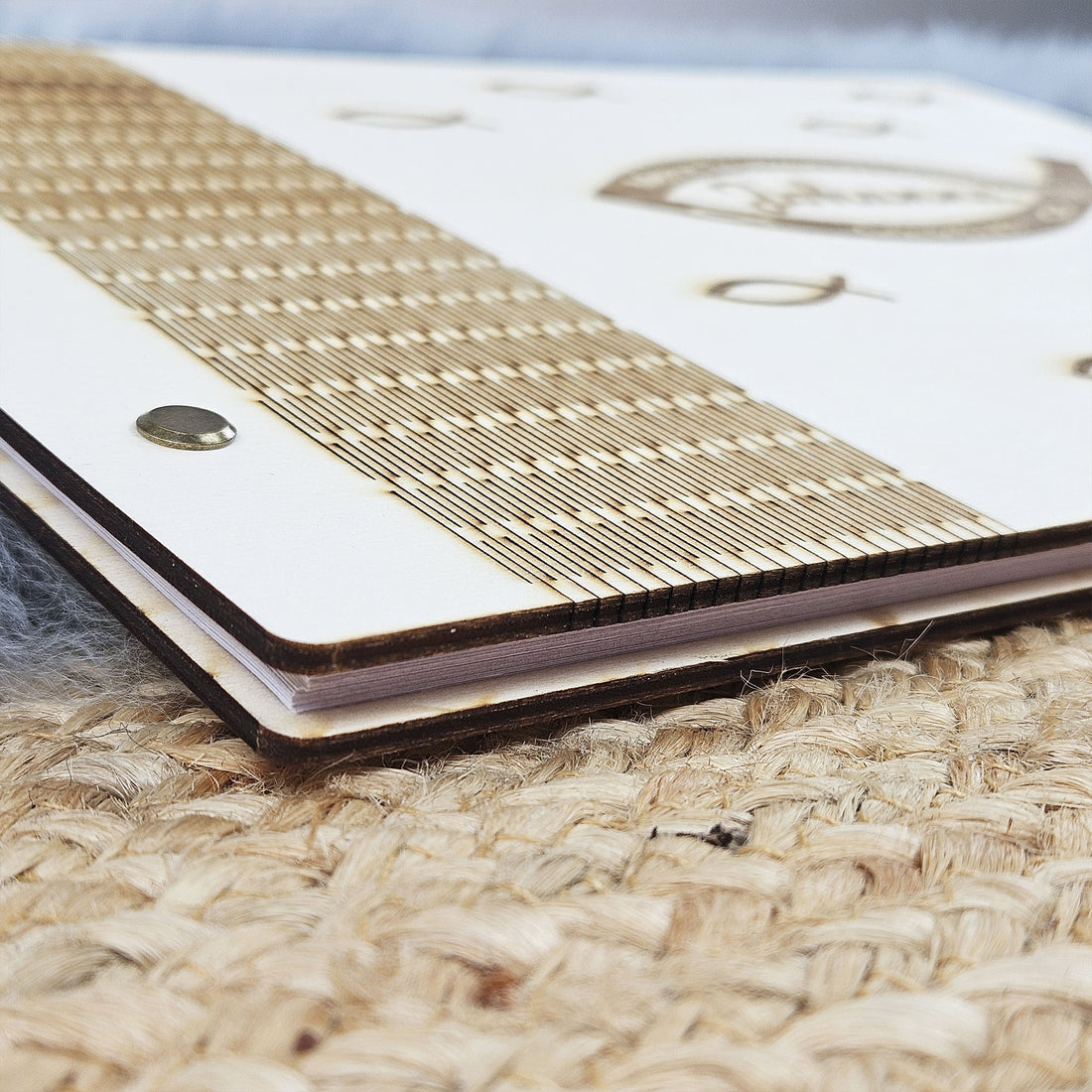 Personalisiertes Holz-Gästebuch zur Kommunion/Konfirmation