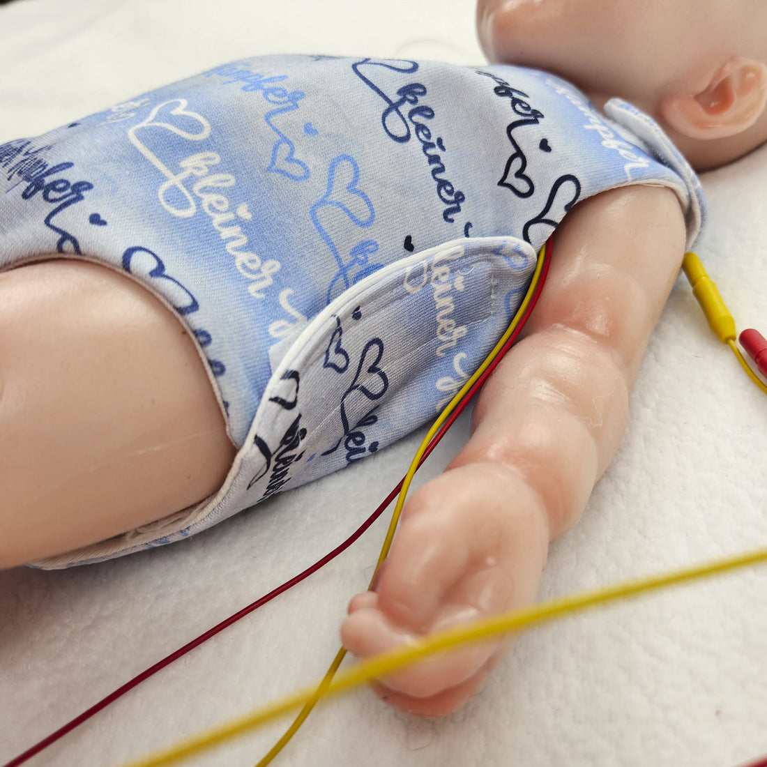 Adaptiver Frühchen Body &quot;kleiner Kämpfer&quot;