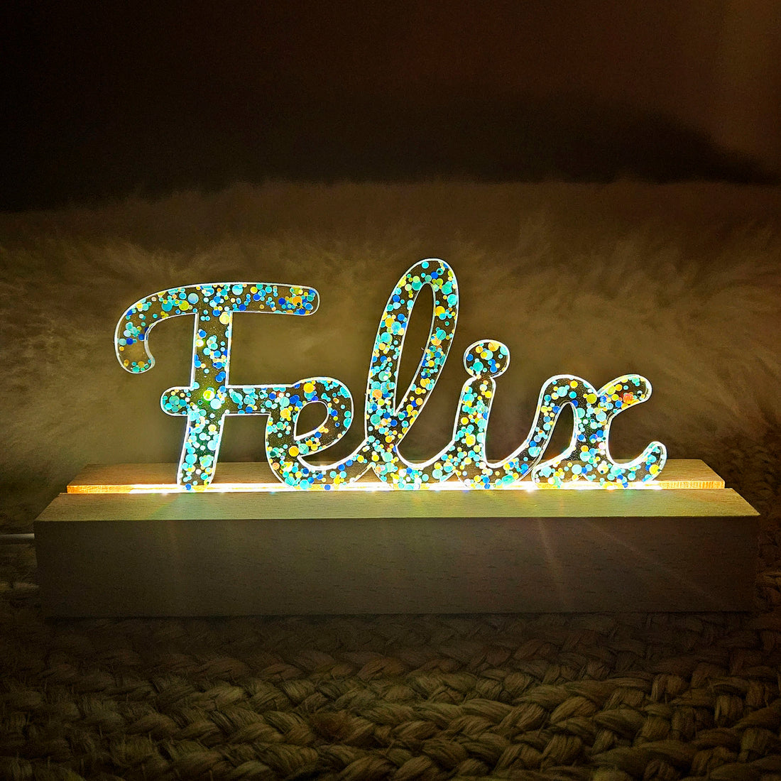 Großes, personalisiertes Nachtlicht Glitter-Konfetti petrol türkis, LED Lampe mit Wunschname personalisiert