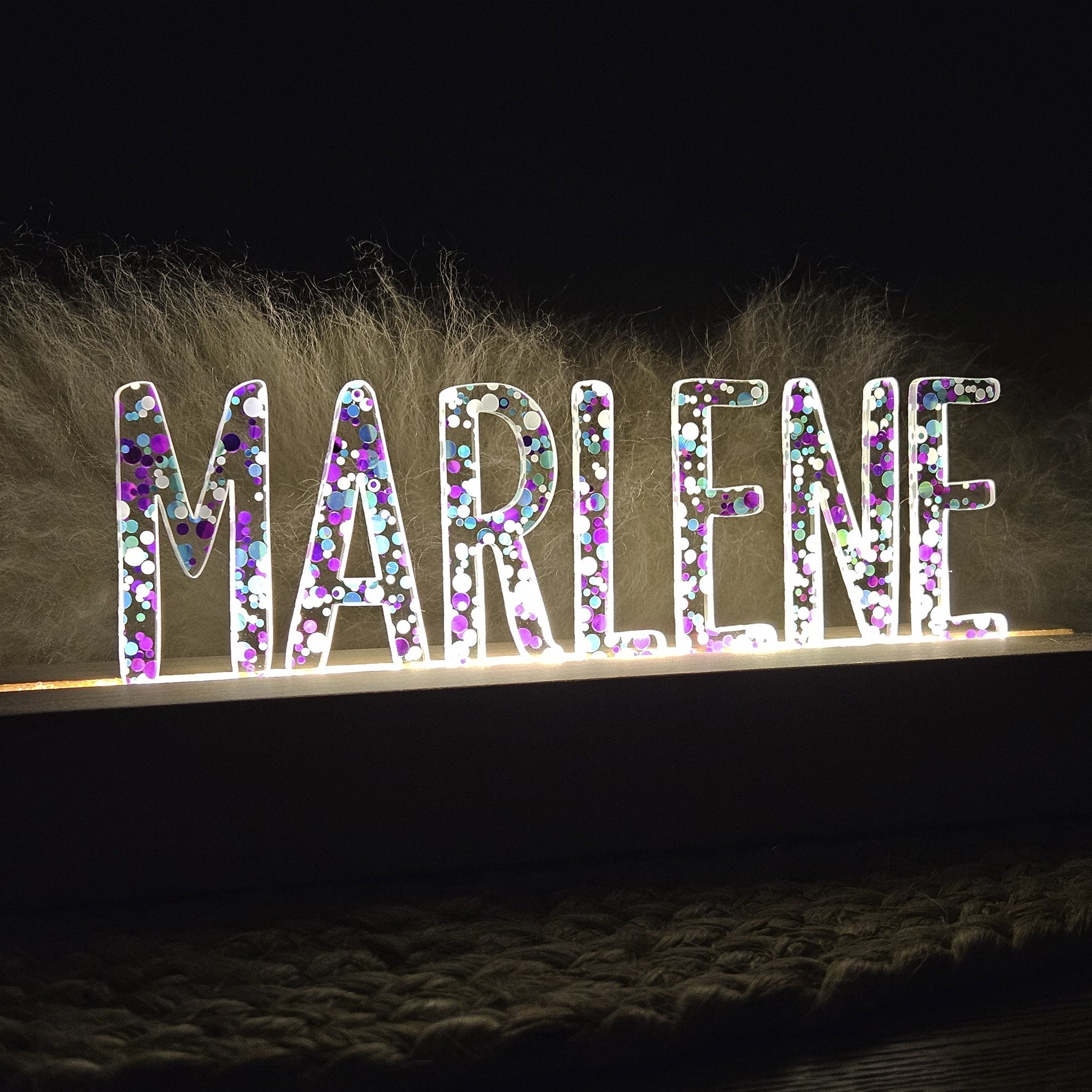 Großes, personalisiertes Nachtlicht Glitter-Konfetti türkis lila weiß, LED Lampe mit Wunschname personalisiert