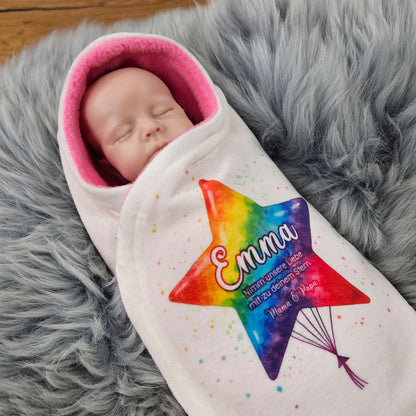 Personalisierte Sternenkind-Samt-Einschlagdecke &quot;Regenbogenstern&quot;