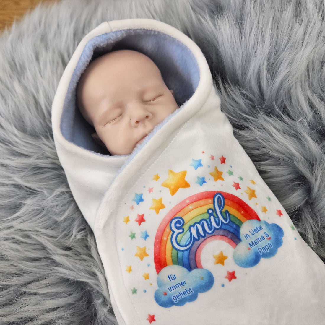 Personalisierte Sternenkind-Samt-Einschlagdecke &quot;Regenbogen&quot;