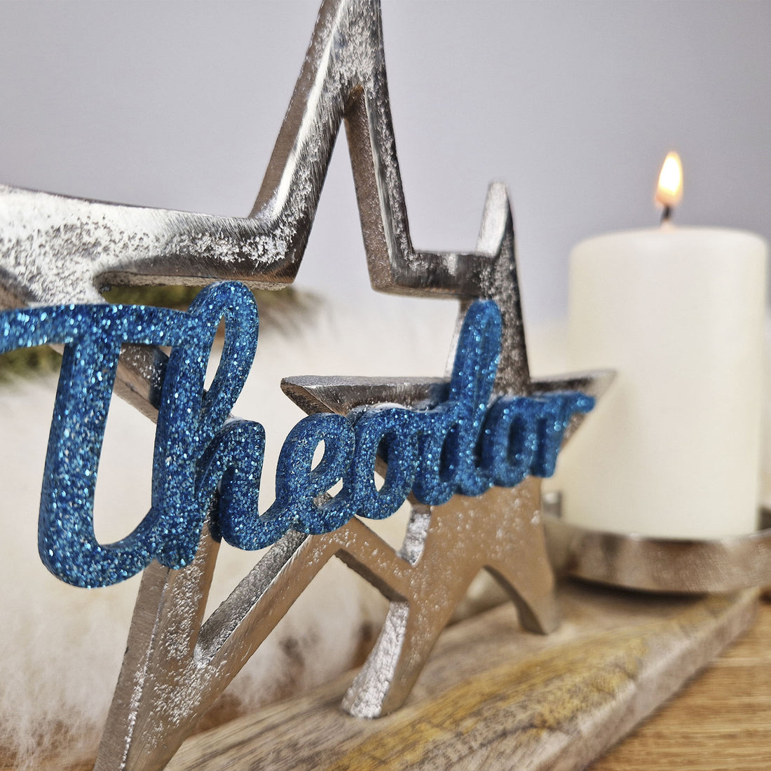Personalisierter, großer Kerzenhalter &quot;Sterne&quot; mit türkisblauer Schrift, Kerzenständer Kommunionkerze, Taufkerze,Trauerkerze Sternenkind